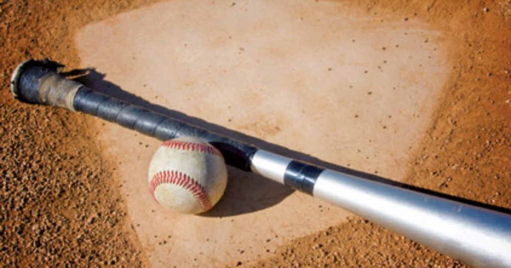 Breaking Down the Impact of Temperature on Softball Bats